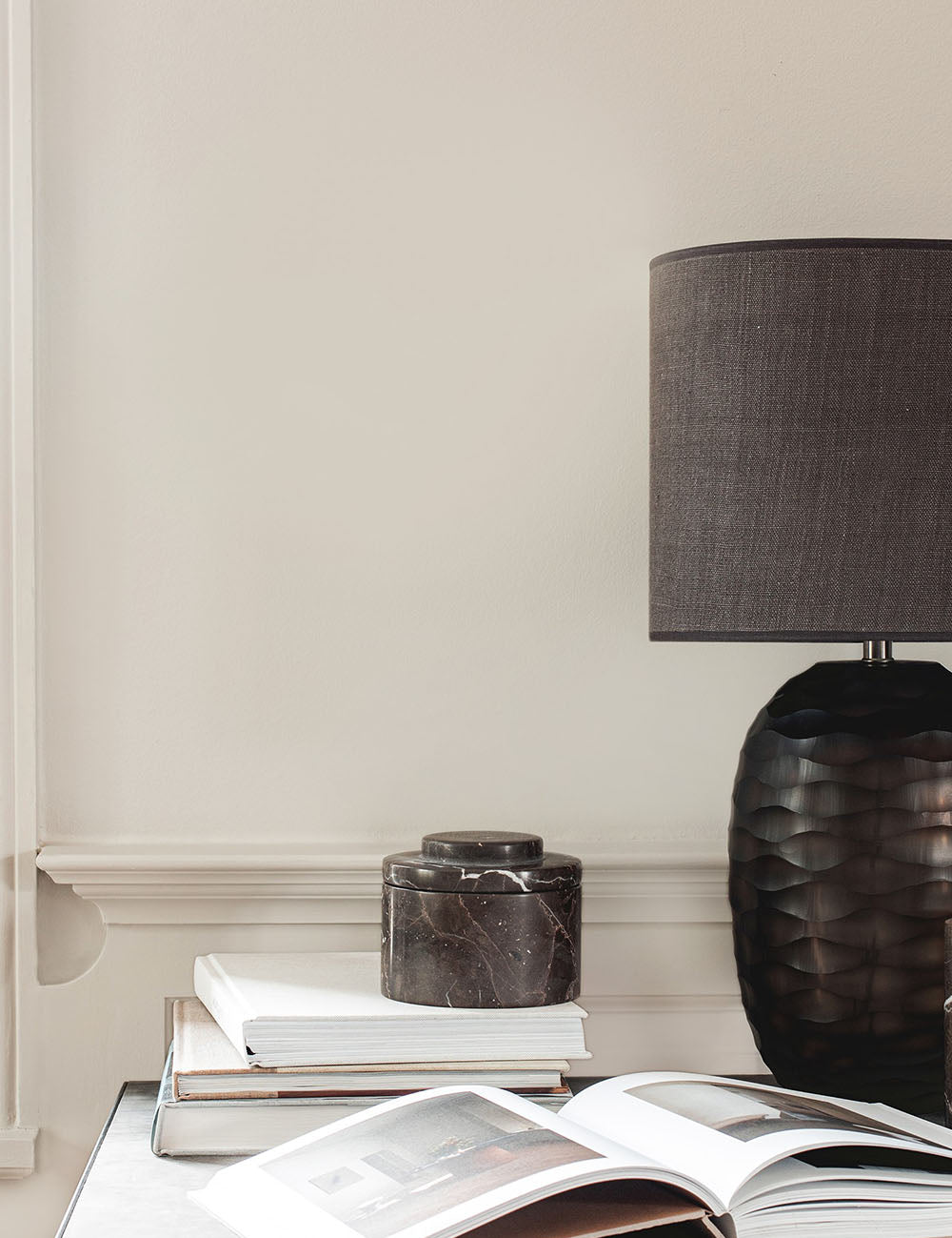 BRANDT aura canister in black marble