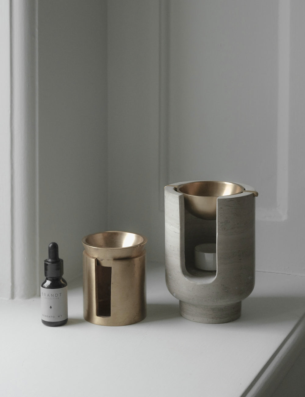Aroma diffusers