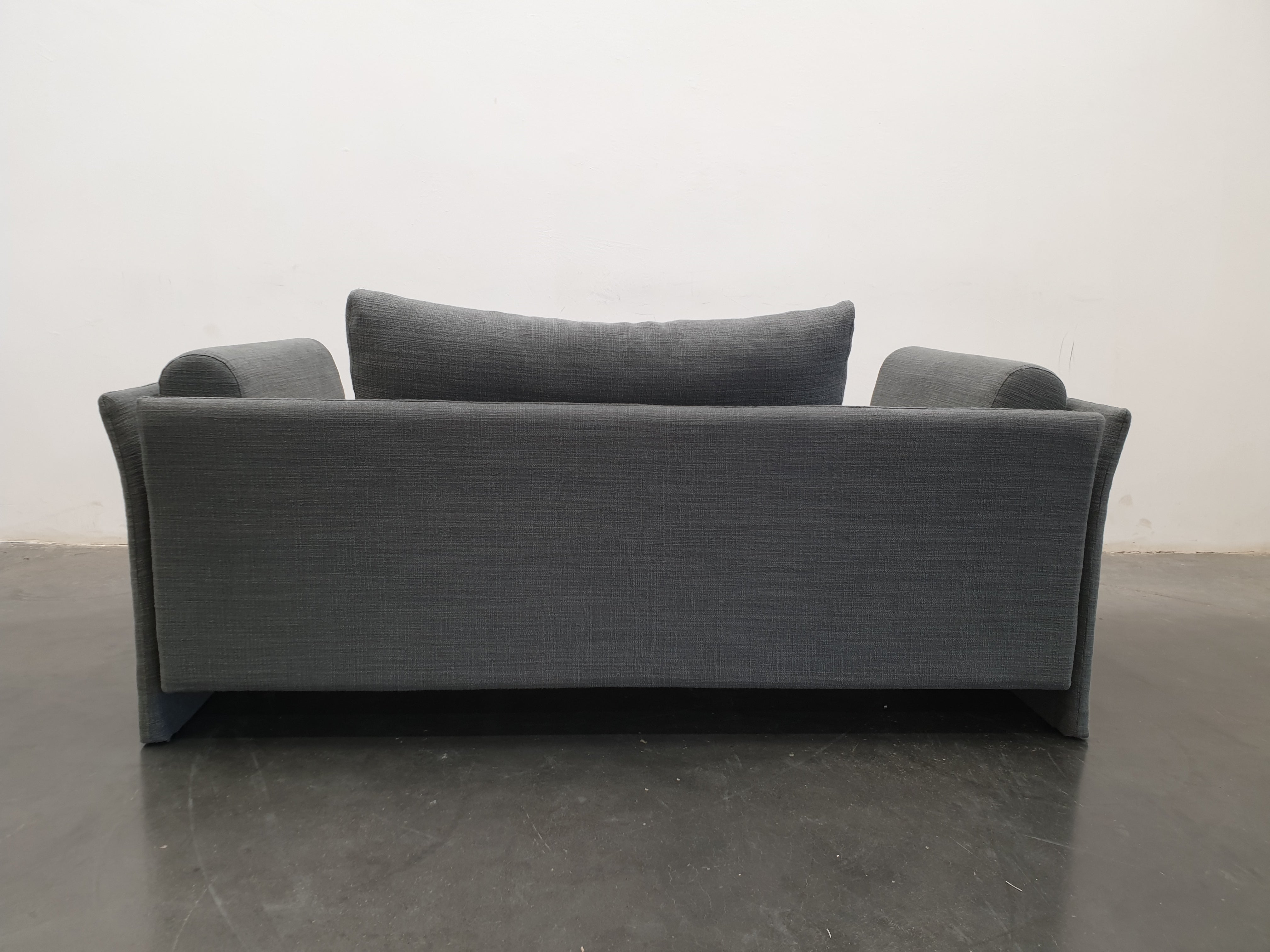 BLOOM sofa (ARCHIVE PICK-UP)