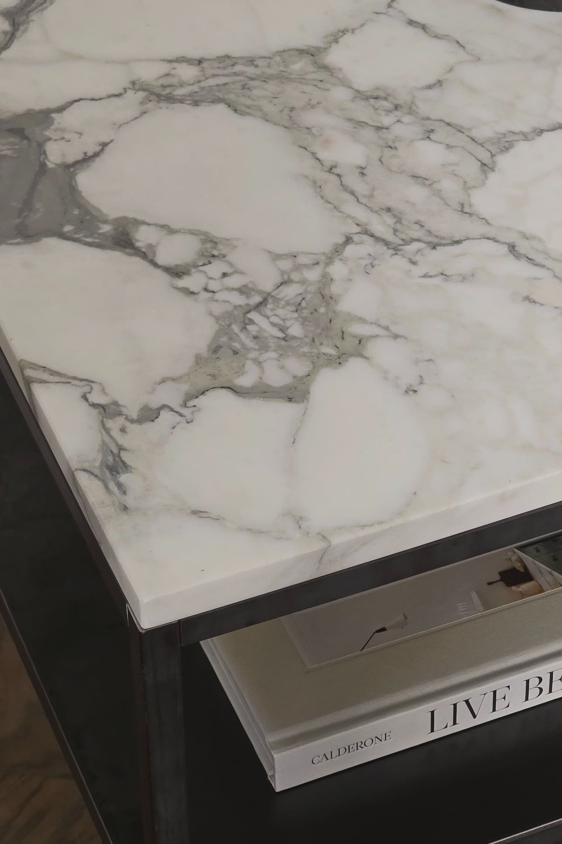 LAGO bedside table  (ARCHVE PICK-UP)
