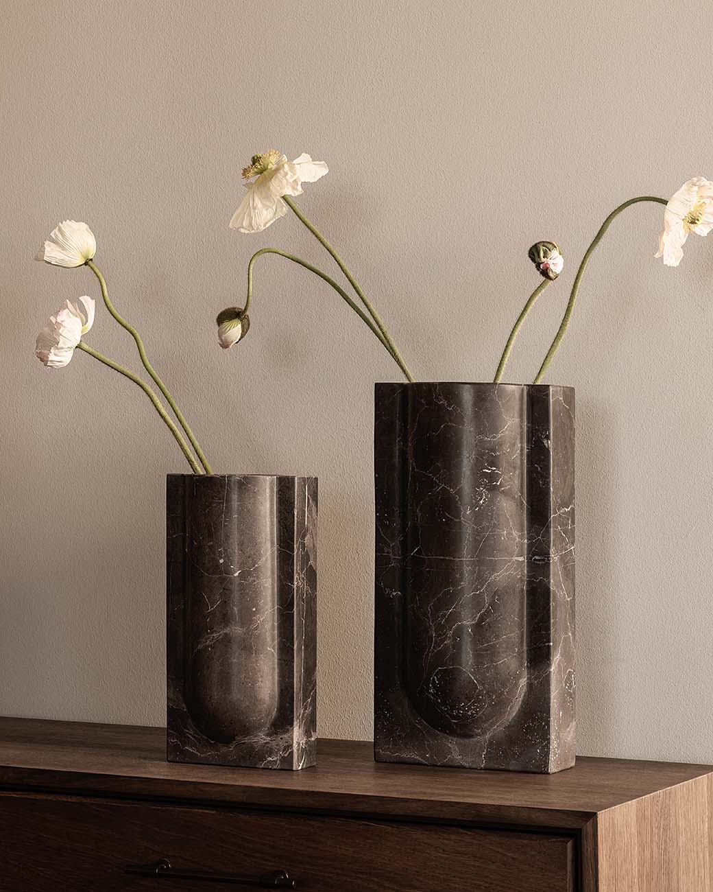 ARC vase large - Shadow Black