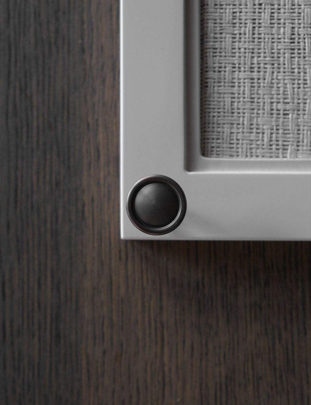 BUTTON_knob_gunmetal_d9d6aa81-b038-44d2-9950-e13309204785.jpg