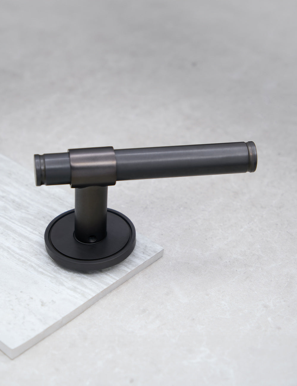 CHISEL door handle in Burnished Brass - Living – BRANDT Copenhagen