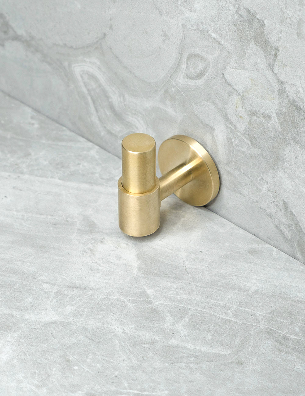 Brushed Brass. Luxury cabinet hardware made of solid brass by BRANDT Collective.