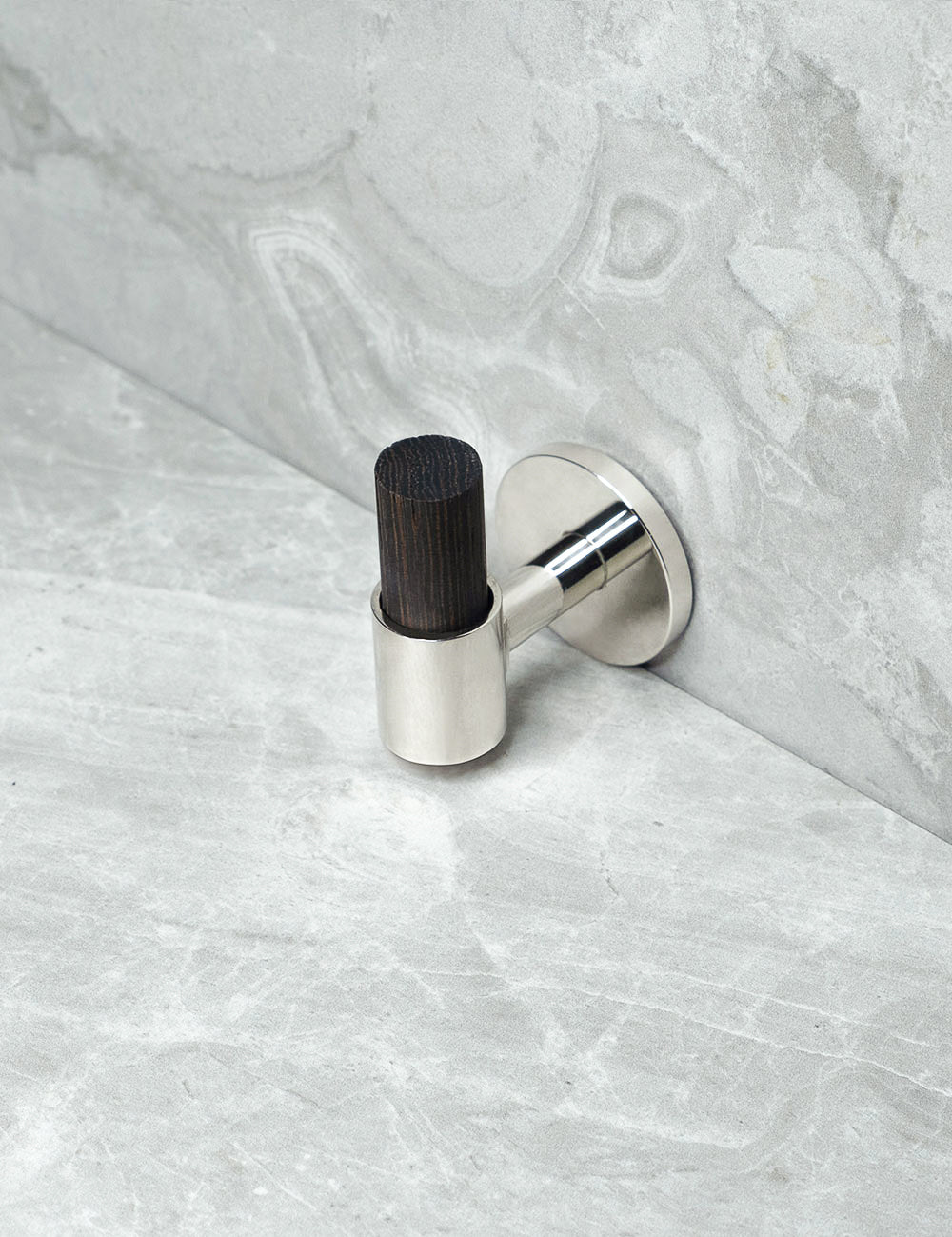 SIGNATURE 30 END knob in Polished Nickel/Wenge. Luxury cabinet hardware made of solid brass by BRANDT Collective.