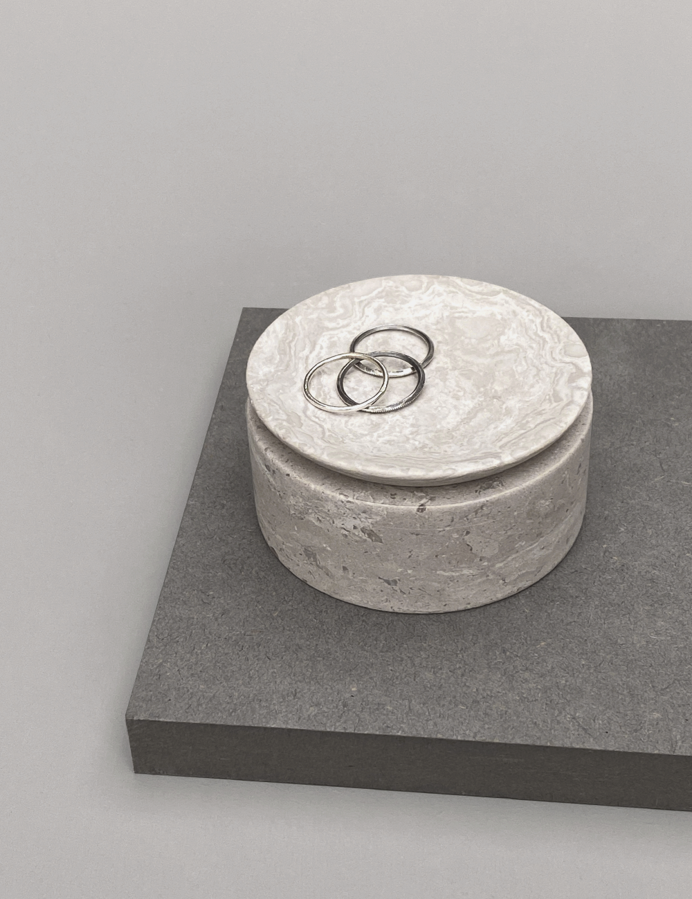 BRANDT Collective EDO canister S in beige marble