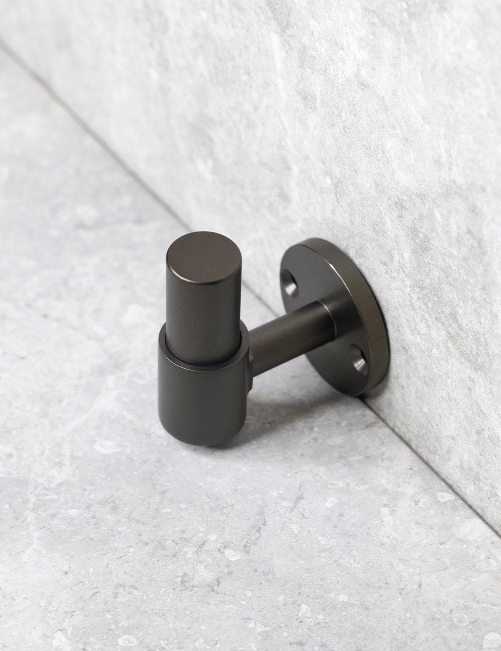 Burnished Brass. Luxury hardware made of solid brass by BRANDT Collective. 