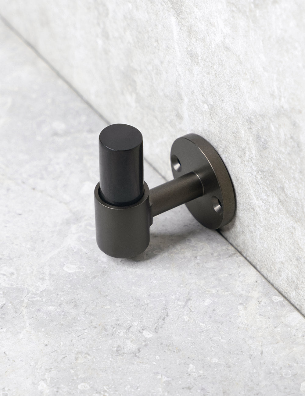 Black Horn. Luxury hardware made of solid brass by BRANDT Collective. 