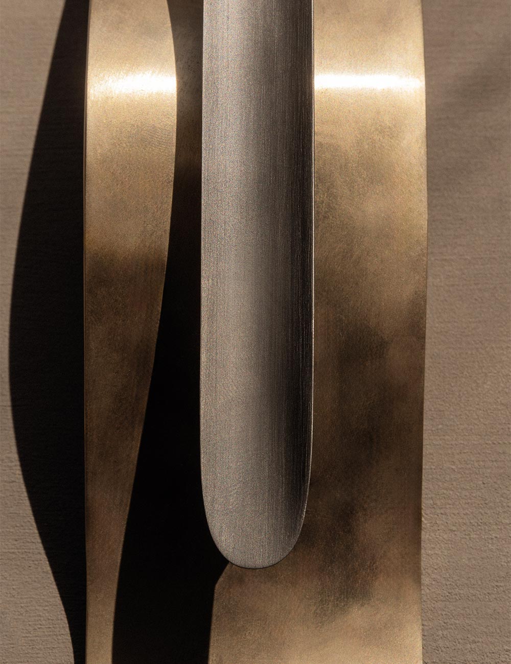 LEAF pull bar 400 mm - Gunmetal – BRANDT Copenhagen