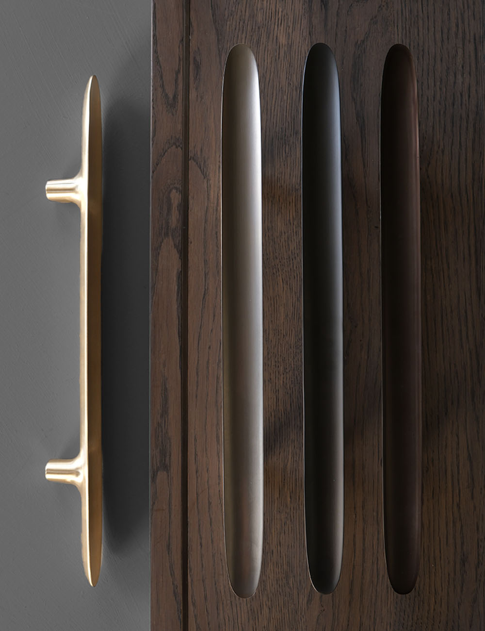LEAF pull bar 400 mm - Gunmetal – BRANDT Copenhagen
