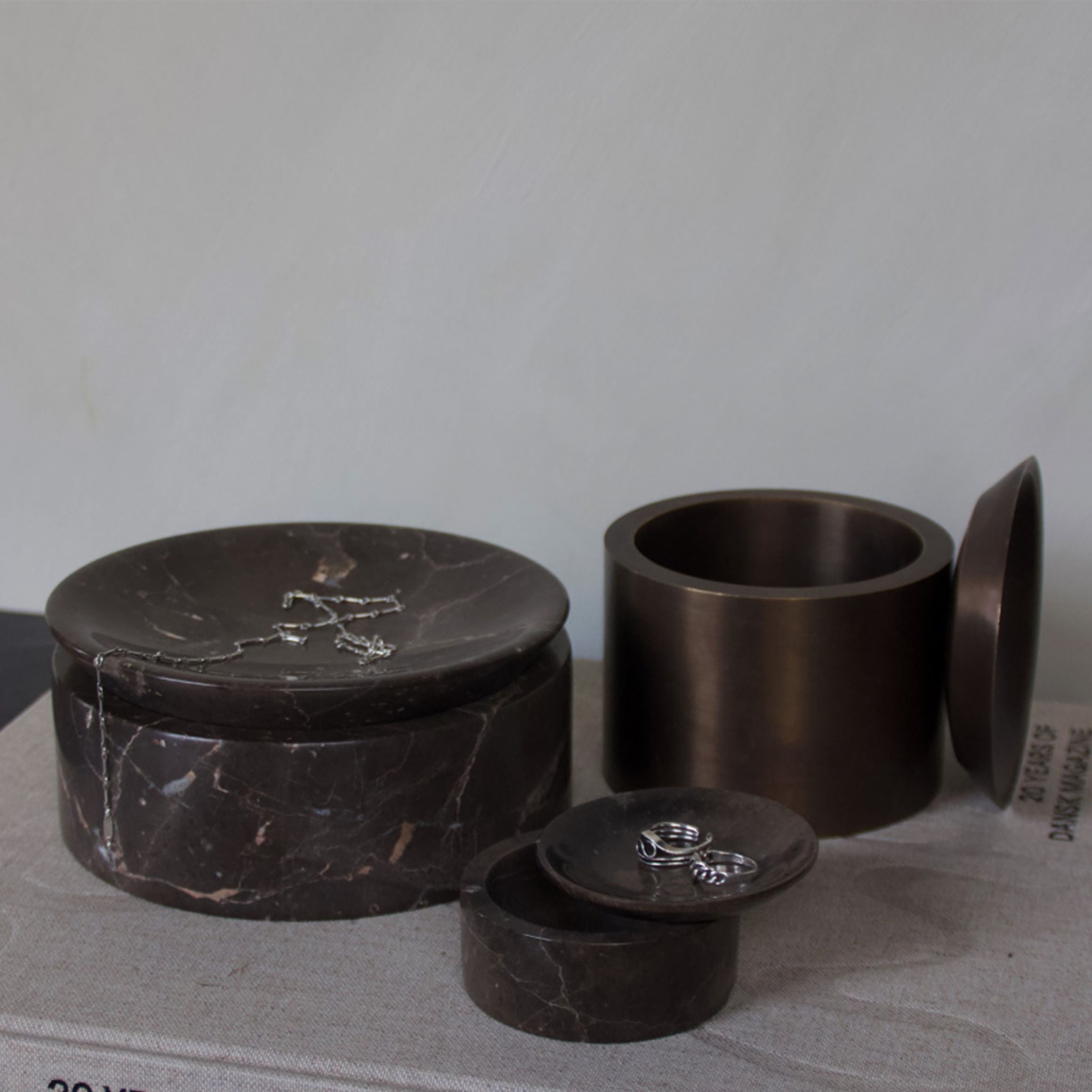 BRANDT Collective EDO canister S in black marble