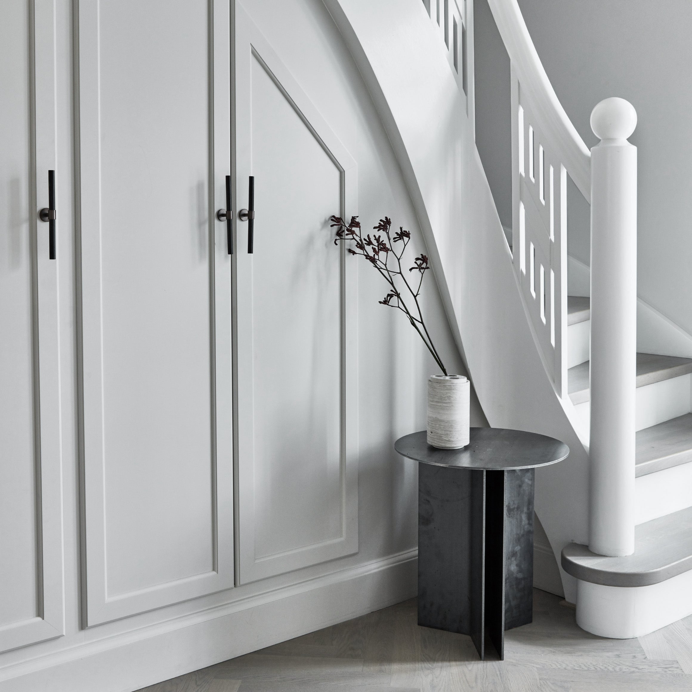STEM vase medium - CHALK GREY