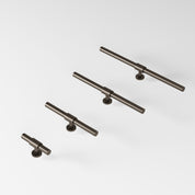 SIGNATURE slim T-bar in 150 mm in Burnished Brass/Burnished Brass by BRANDT Collective luxury hardware.