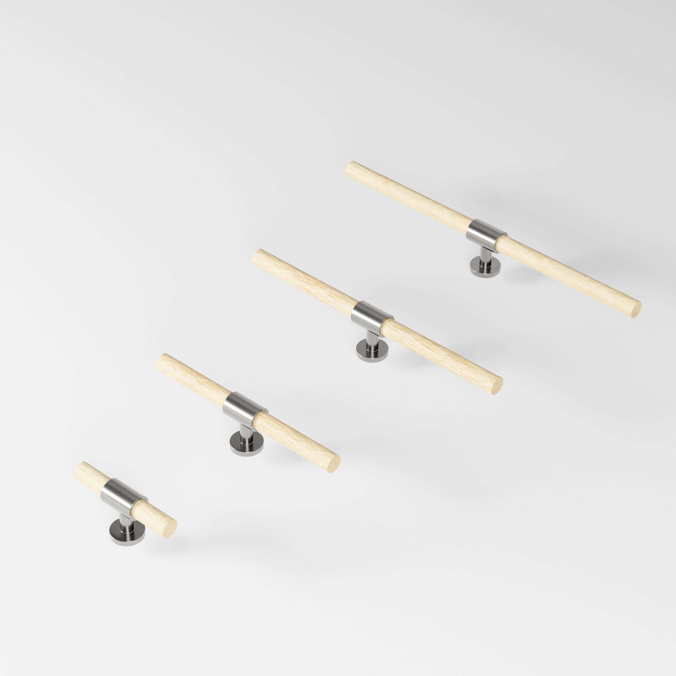 REFINED T-bar in 107 mm in Brushed brass and oak by BRANDT Collective hardware