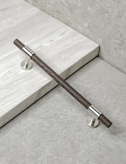 SIGNATURE slim pull bar 182 mm in Satin Nickel/Wenge. Modern cabinet hardware made of solid brass by BRANDT Collective.