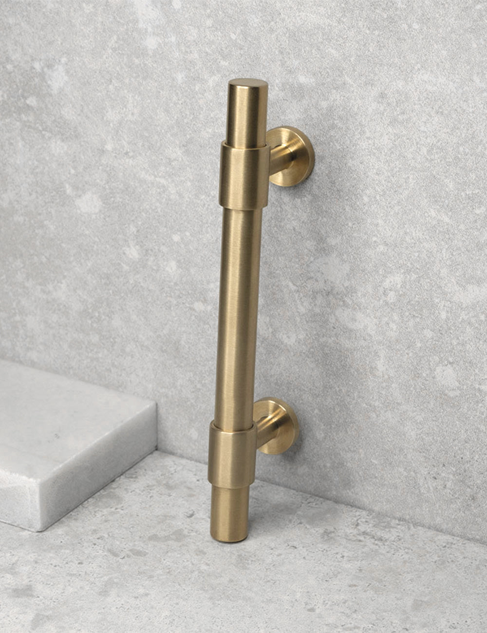 Brushed Brass. Luxury cabinet hardware made of solid brass by BRANDT Collective. 