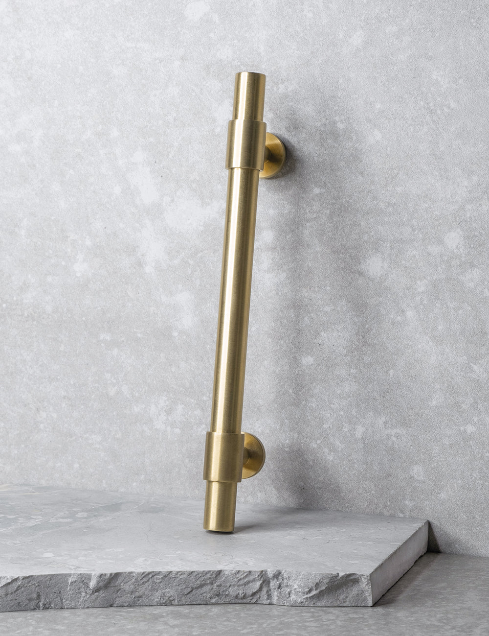 Brushed Brass. Luxury cabinet hardware made of solid brass by BRANDT Collective. 