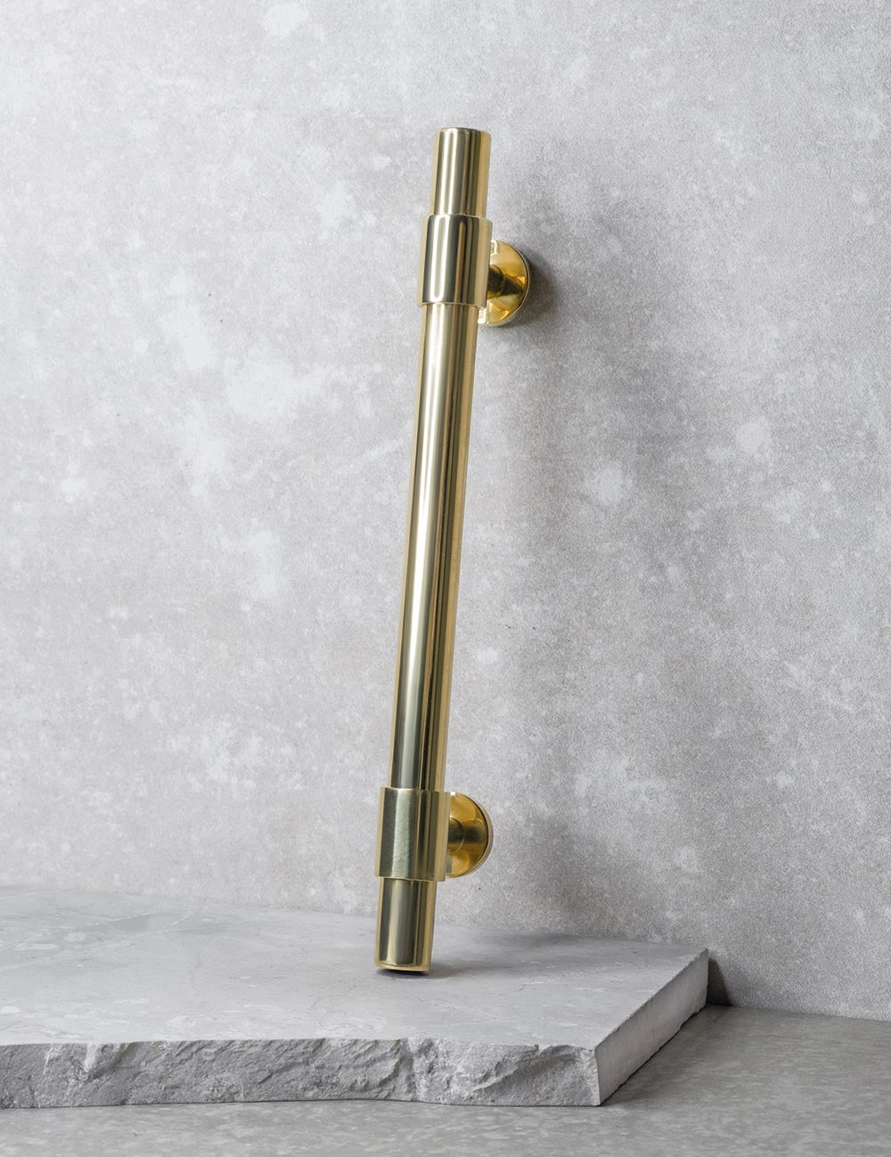 Polished Brass. Luxury cabinet hardware made of solid brass by BRANDT Collective. 