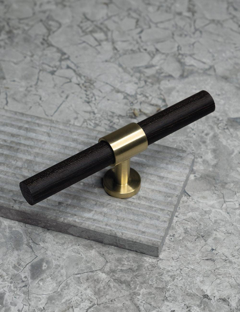 Wenge. Luxury cabinet hardware made of solid brass by BRANDT Collective. 