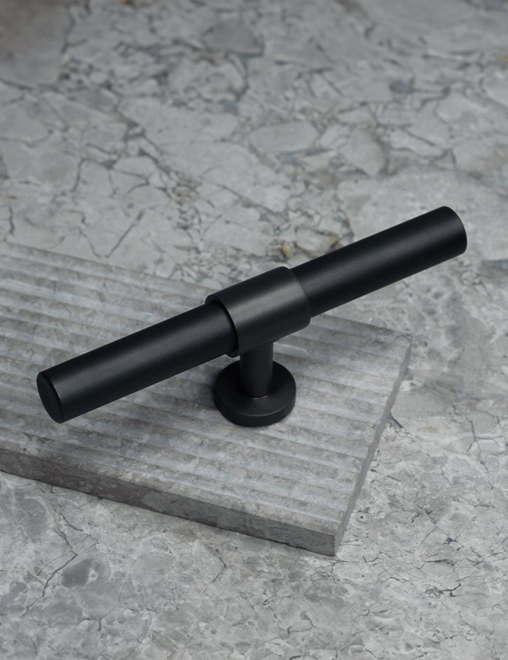 Nearly Black. Luxury cabinet hardware made of solid brass by BRANDT Collective. 