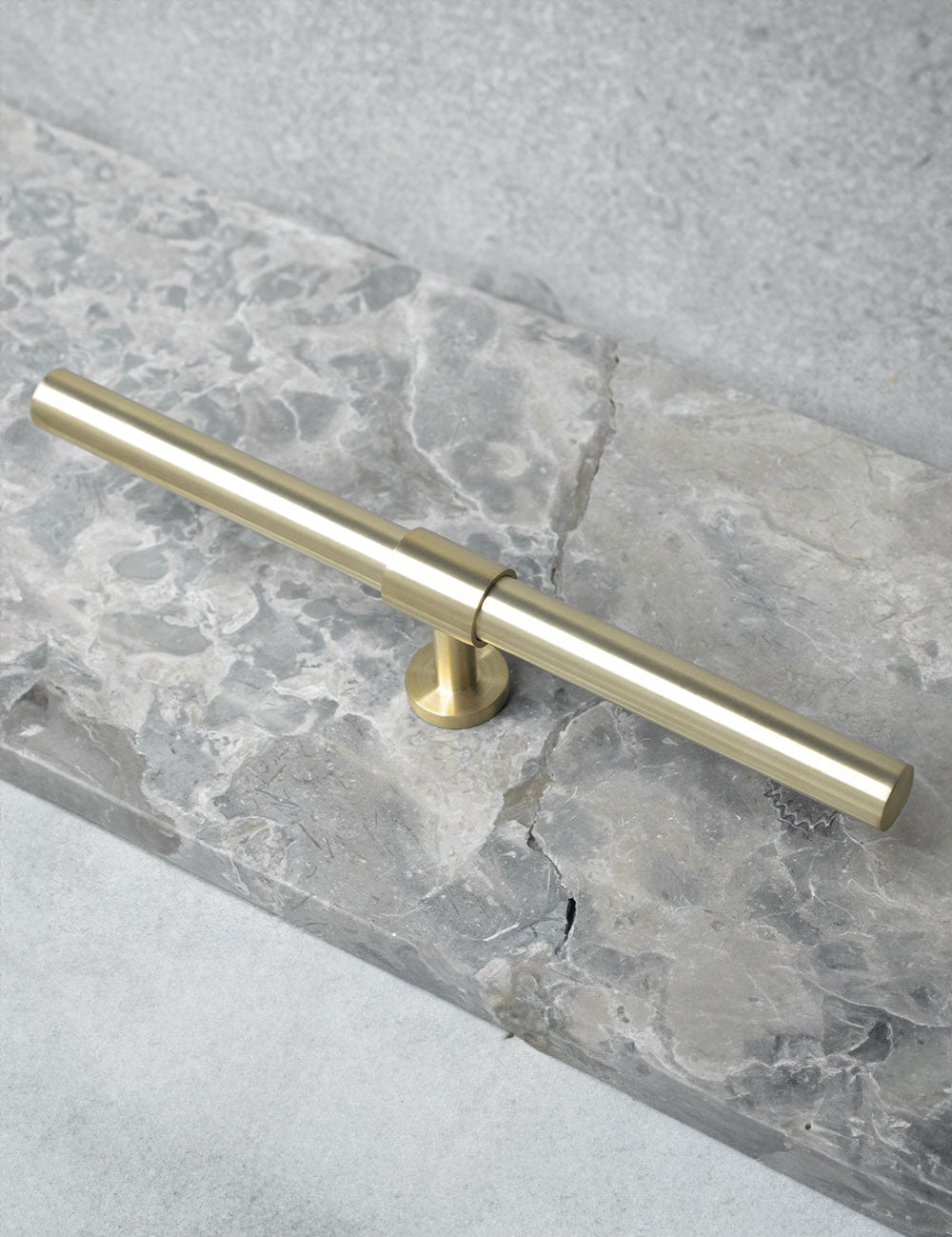 Brushed Brass. Luxury cabinet hardware made of solid brass by BRANDT Collective. 