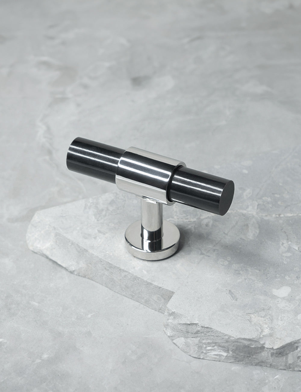 Black Horn. Luxury kitchen hardware made of solid brass by BRANDT Collective