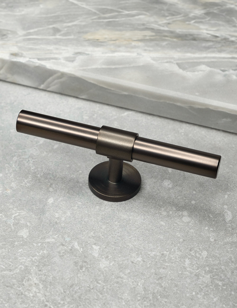 Burnished Brass. Luxury cabinet hardware made of solid brass by BRANDT Collective. 