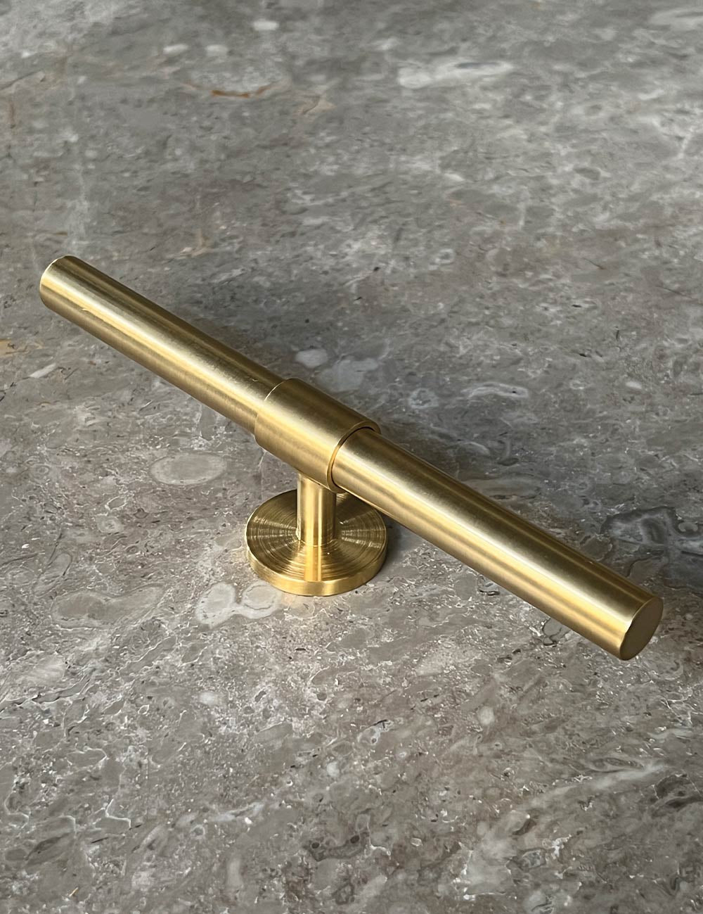 Satin Brass. Luxury cabinet hardware made of solid brass by BRANDT Collective. 