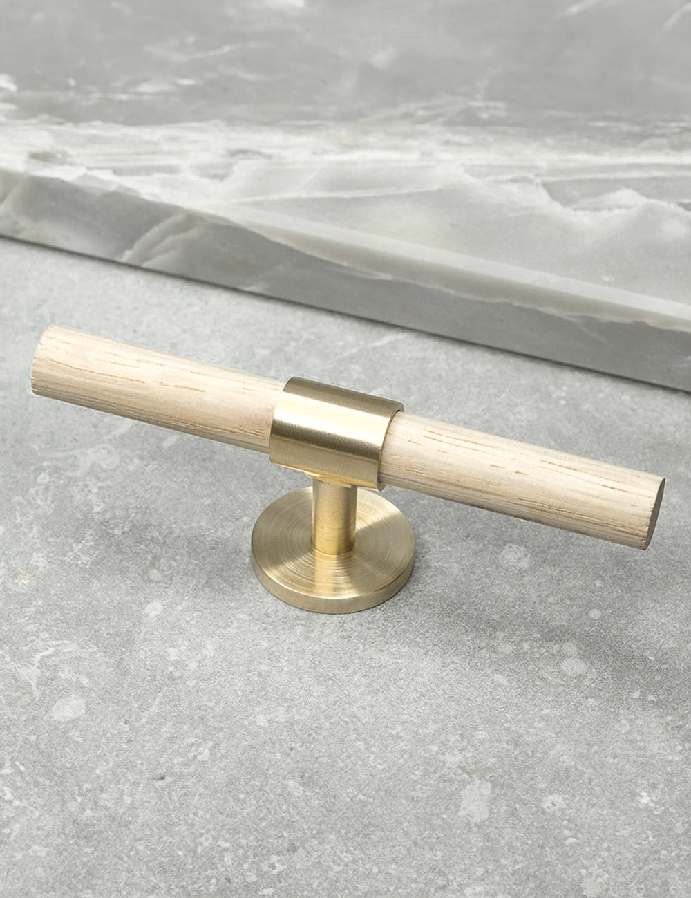 Oak. Luxury cabinet hardware made of solid brass by BRANDT Collective. 