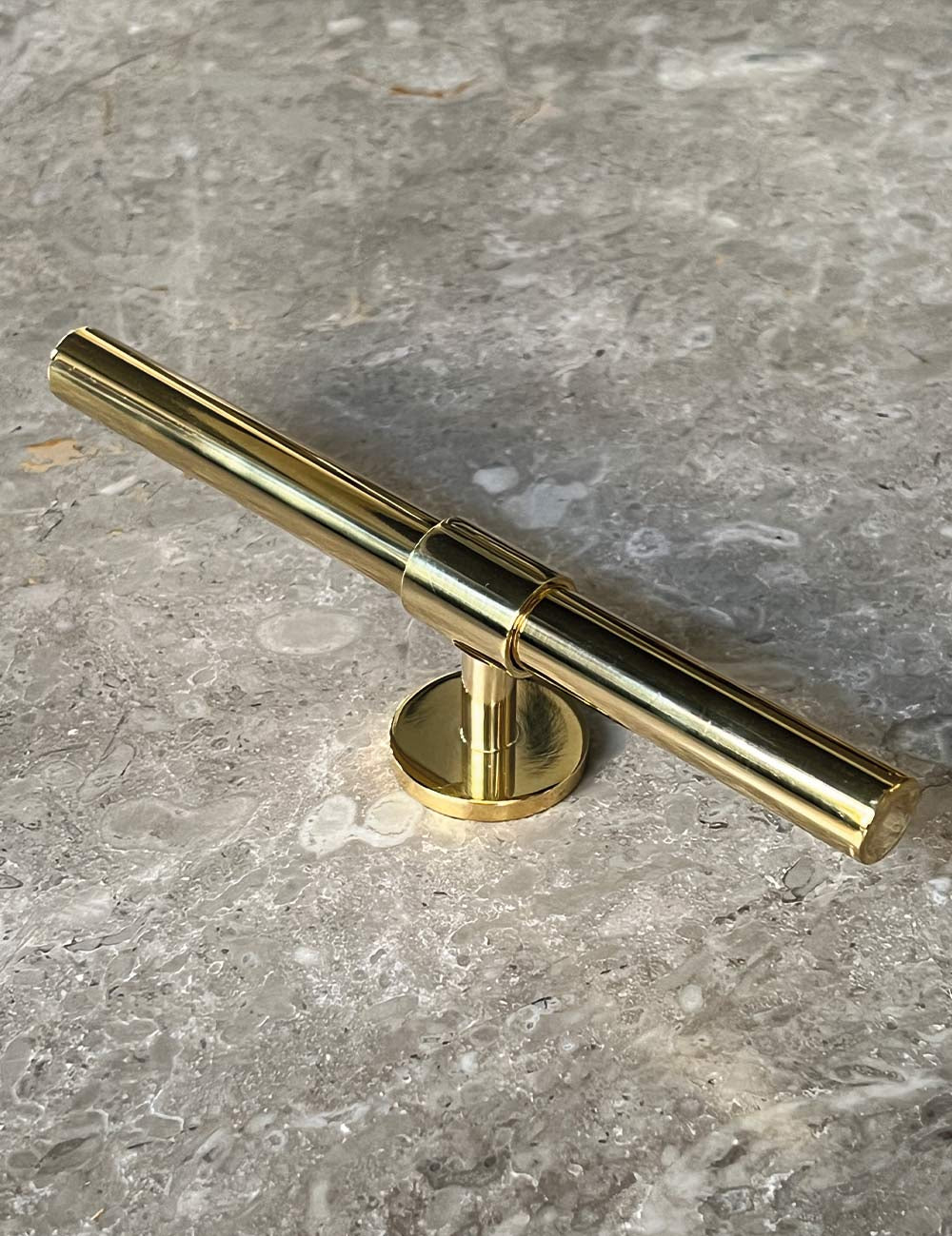 Polished Brass. Luxury cabinet hardware made of solid brass by BRANDT Collective.