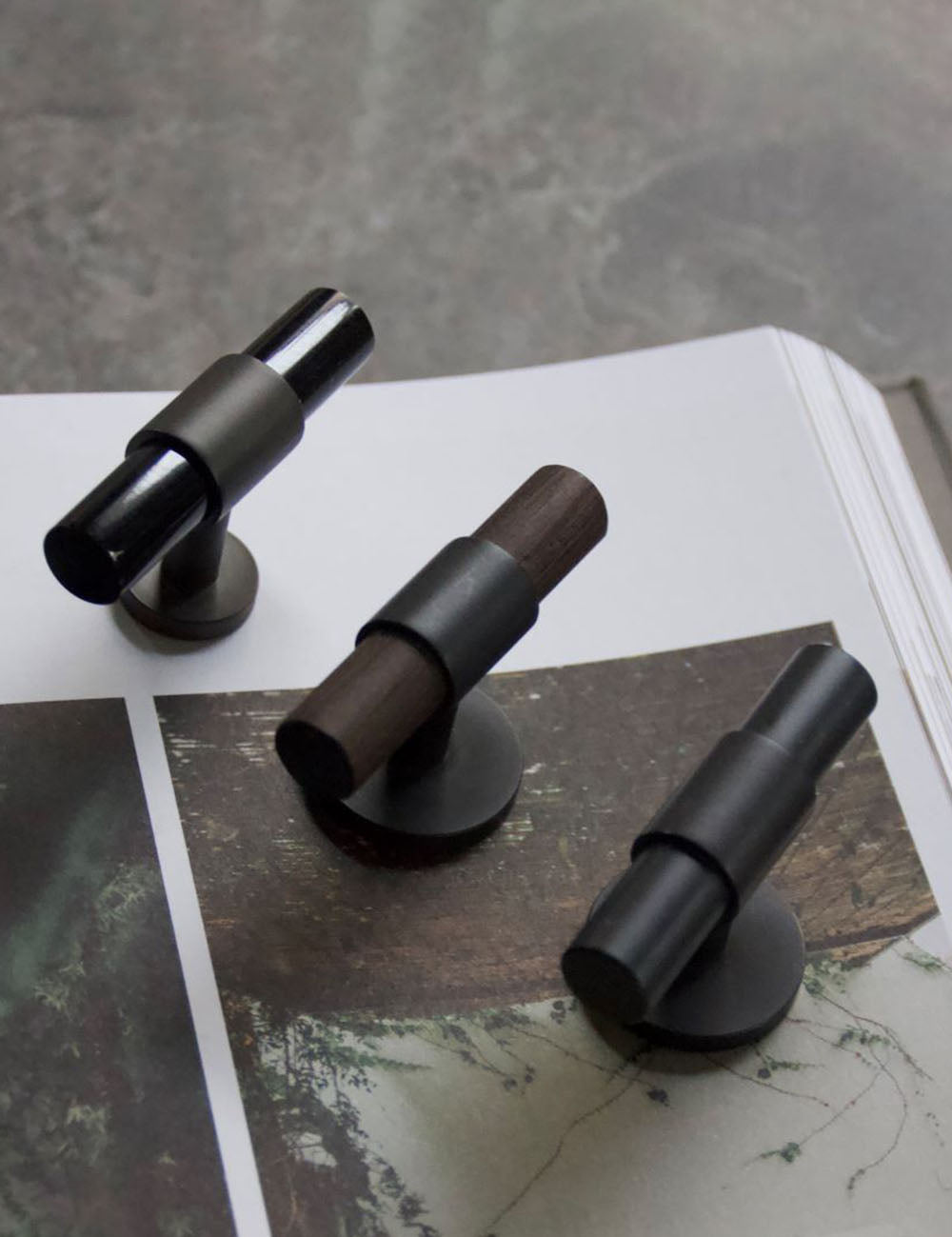 Nearly Black. Luxury kitchen hardware made of solid brass by BRANDT Collective. 