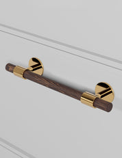 SIGNATURE 30 Pull bar handle 188 mm in Polished Brass/Wenge. Luxury cabinet hardware made of solid brass by BRANDT Collective.