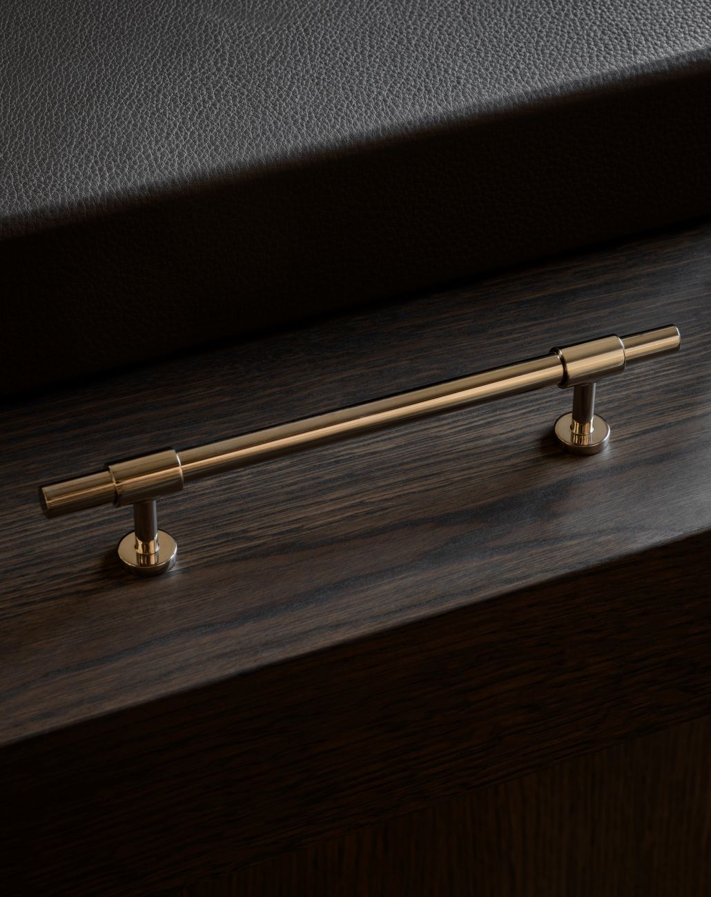SIGNATURE slim pull bar 182 mm in Polished Nickel. Modern luxury cabinet handles made of solid brass by BRANDT Copenhagen.