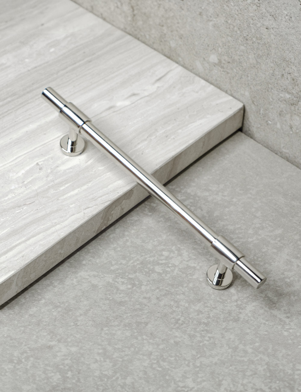 SIGNATURE slim pull bar 182 mm in Polished Nickel. Modern luxury cabinet handles made of solid brass by BRANDT Copenhagen.