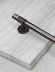 SIGNATURE 30 Tea towel bar 450 mm in Burnished Brass/Burnished Brass. Luxury kitchen hardware made of solid brass by BRANDT Collective. 