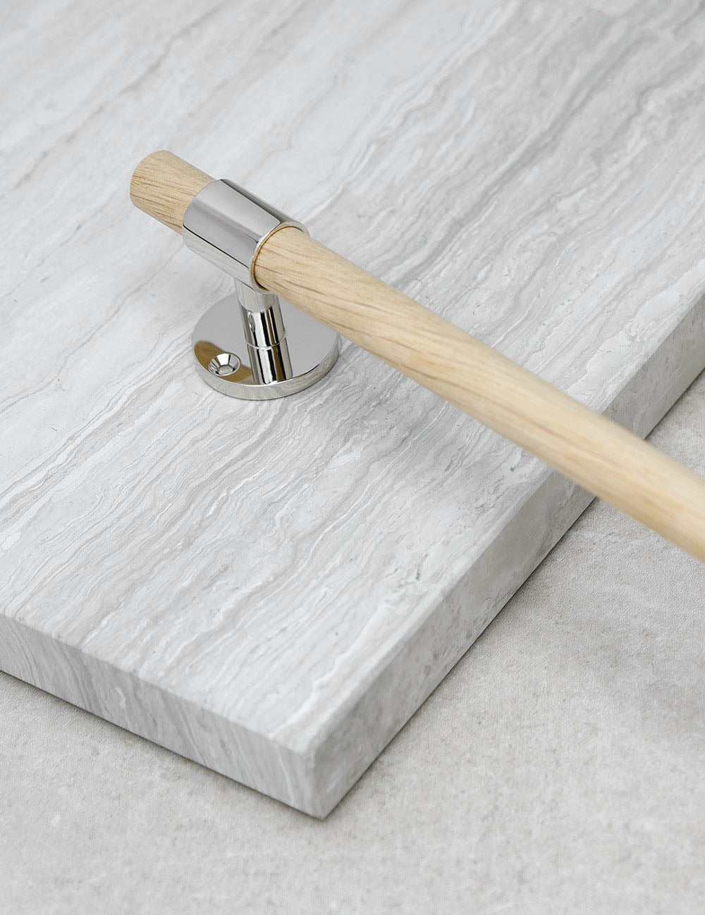 Oak. Luxury kitchen hardware made of solid brass by BRANDT Collective. 