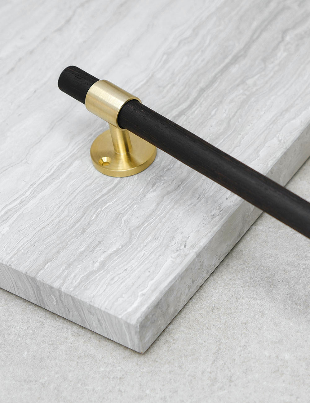 Wenge. Luxury kitchen hardware made of solid brass by BRANDT Collective. 