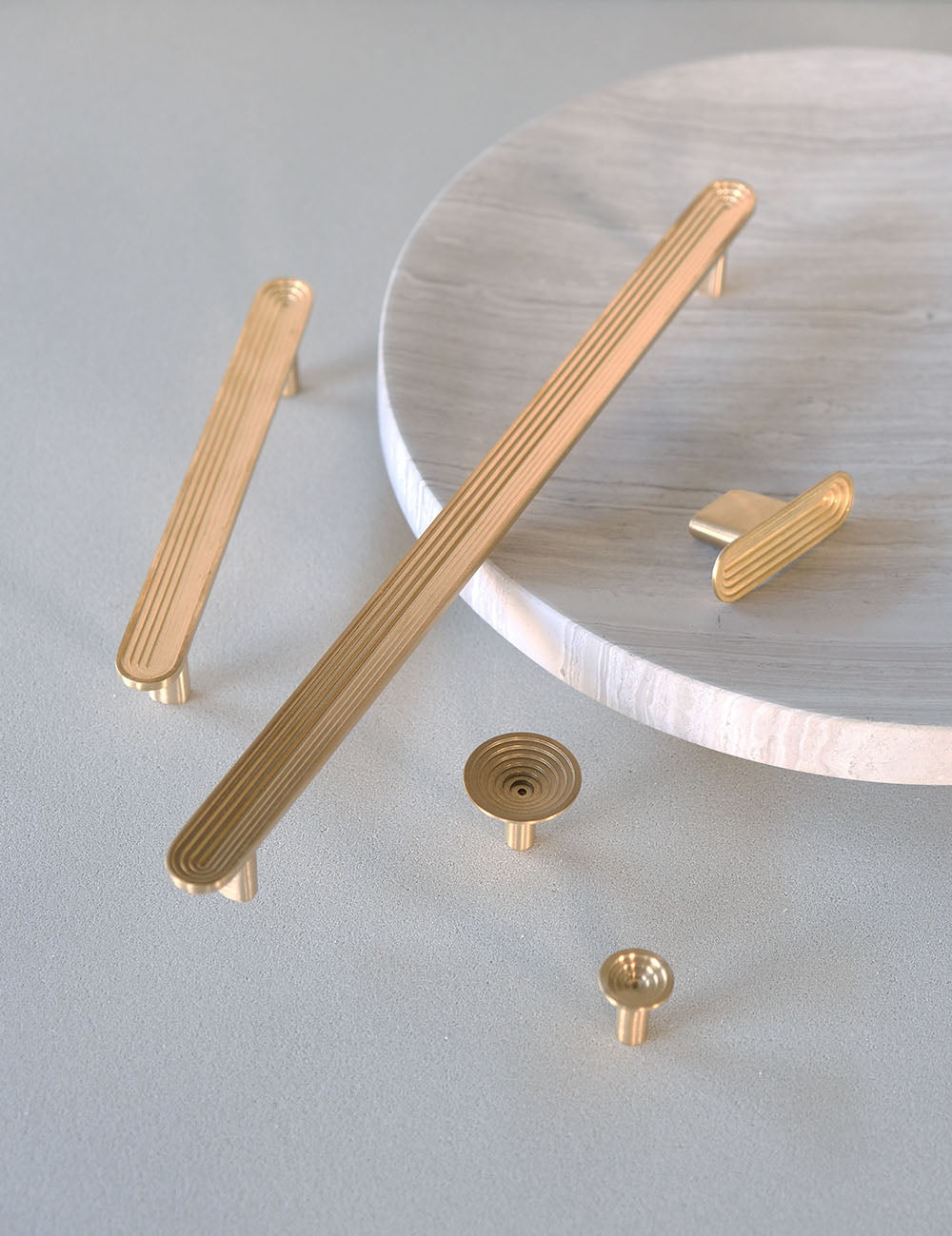 TERRACE collection in brass by BRANDT Collective. A hardware collection in collab with Norm architects consisting of knobs, T-bars and pull bars.