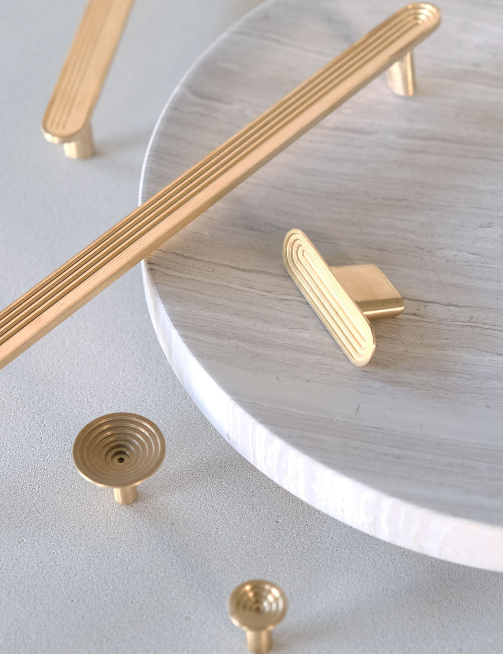 TERRACE collection in brass by BRANDT Collective. A hardware collection in collab with Norm architects consisting of knobs, T-bars and pull bars.