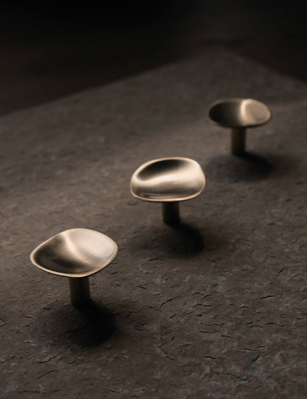 VALE knob in satin brass made of solid brass and designed by Julie Brandt for BRANDT Collective