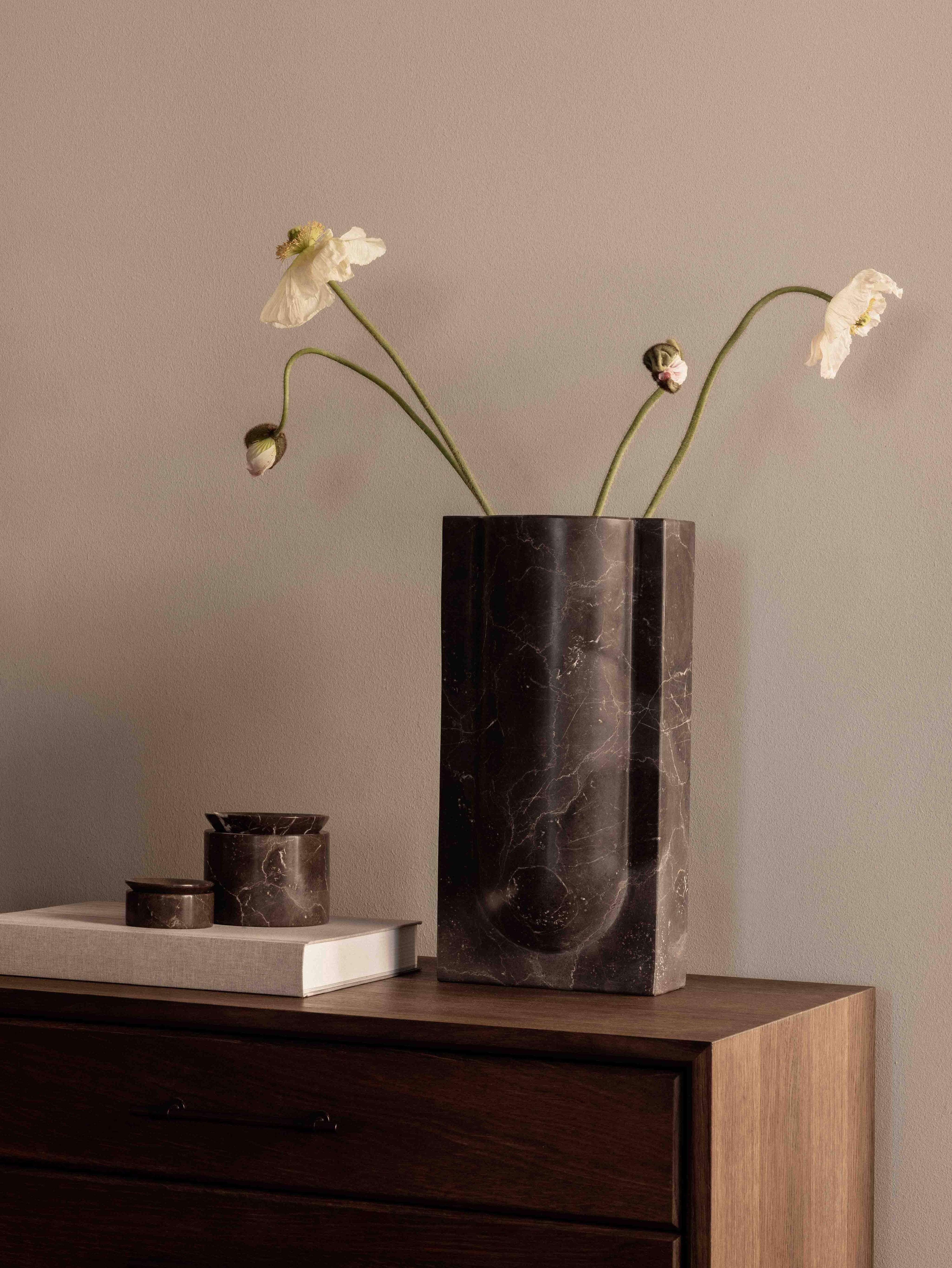 ARC vase large - Shadow Black