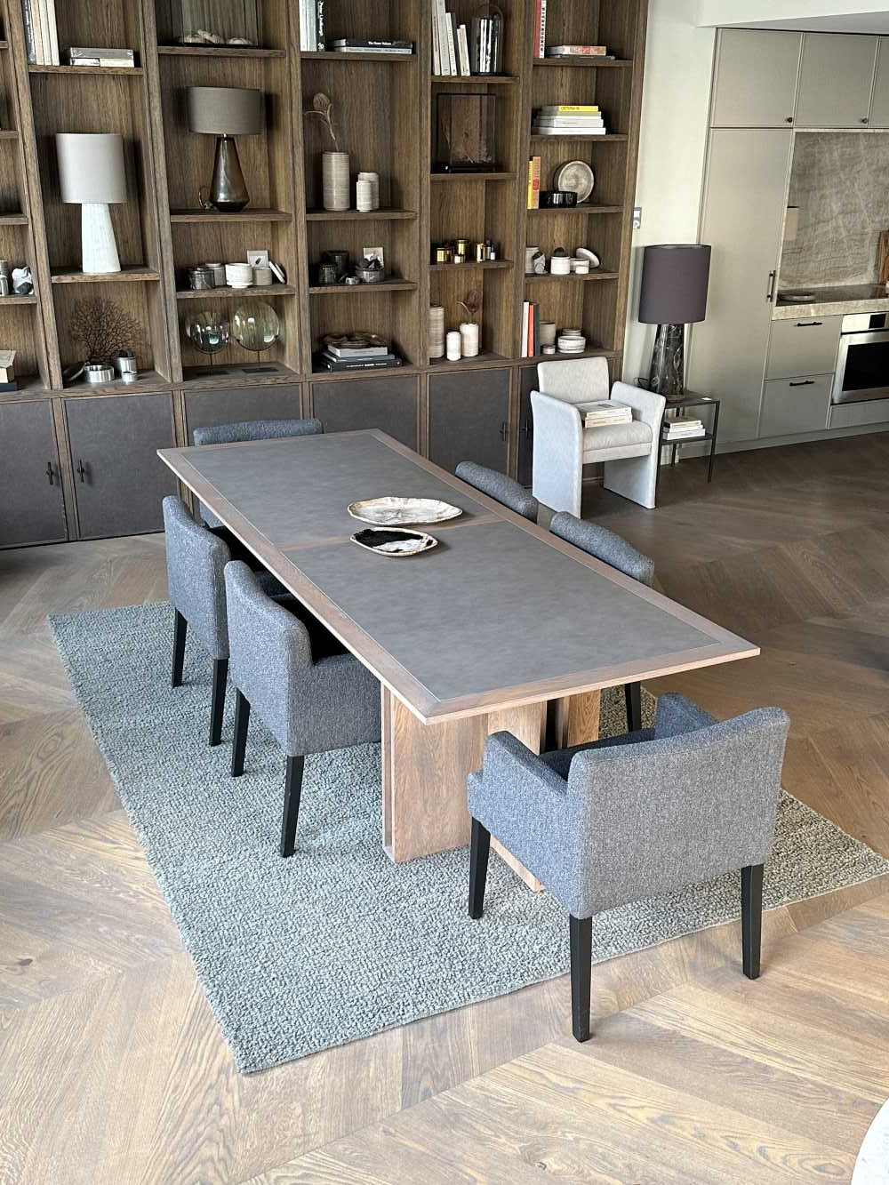 BENJI dining table - 270 x100 (Archive PICK-UP)