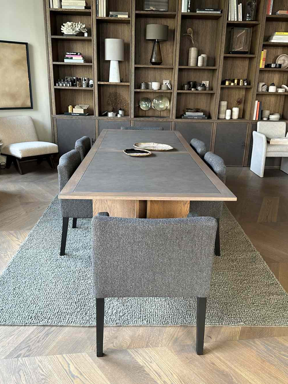 BENJI dining table - 270 x100 (Archive PICK-UP)