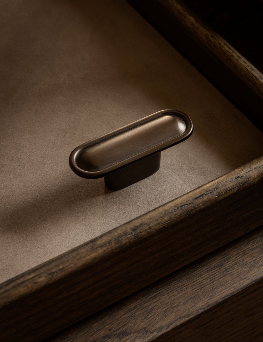 BUTTON knob by NORM archtiects and BRANDT Copenhagen. Perfect as kitchen handle and cabinet hardware for luxury homes.