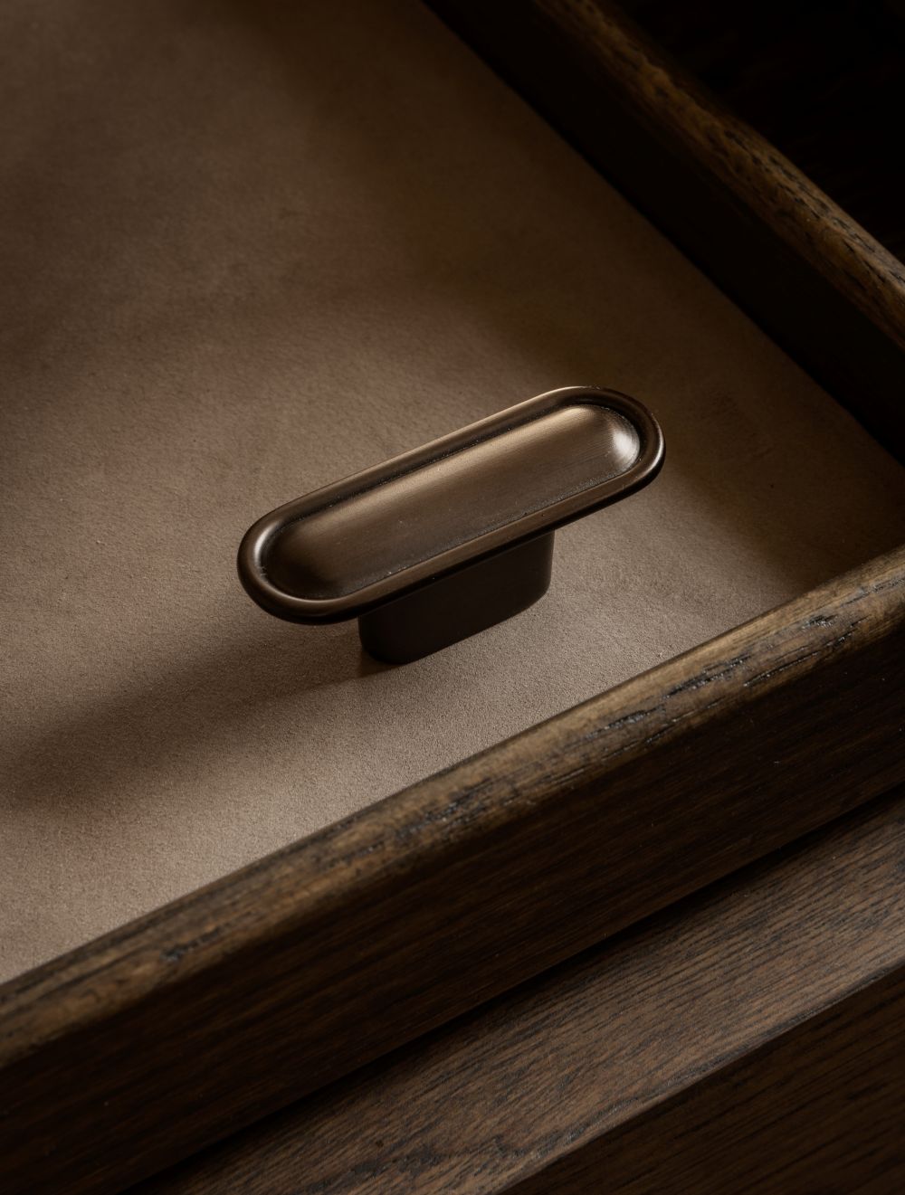 BUTTON knob by NORM archtiects and BRANDT Copenhagen. Perfect as kitchen handle and cabinet hardware for luxury homes.