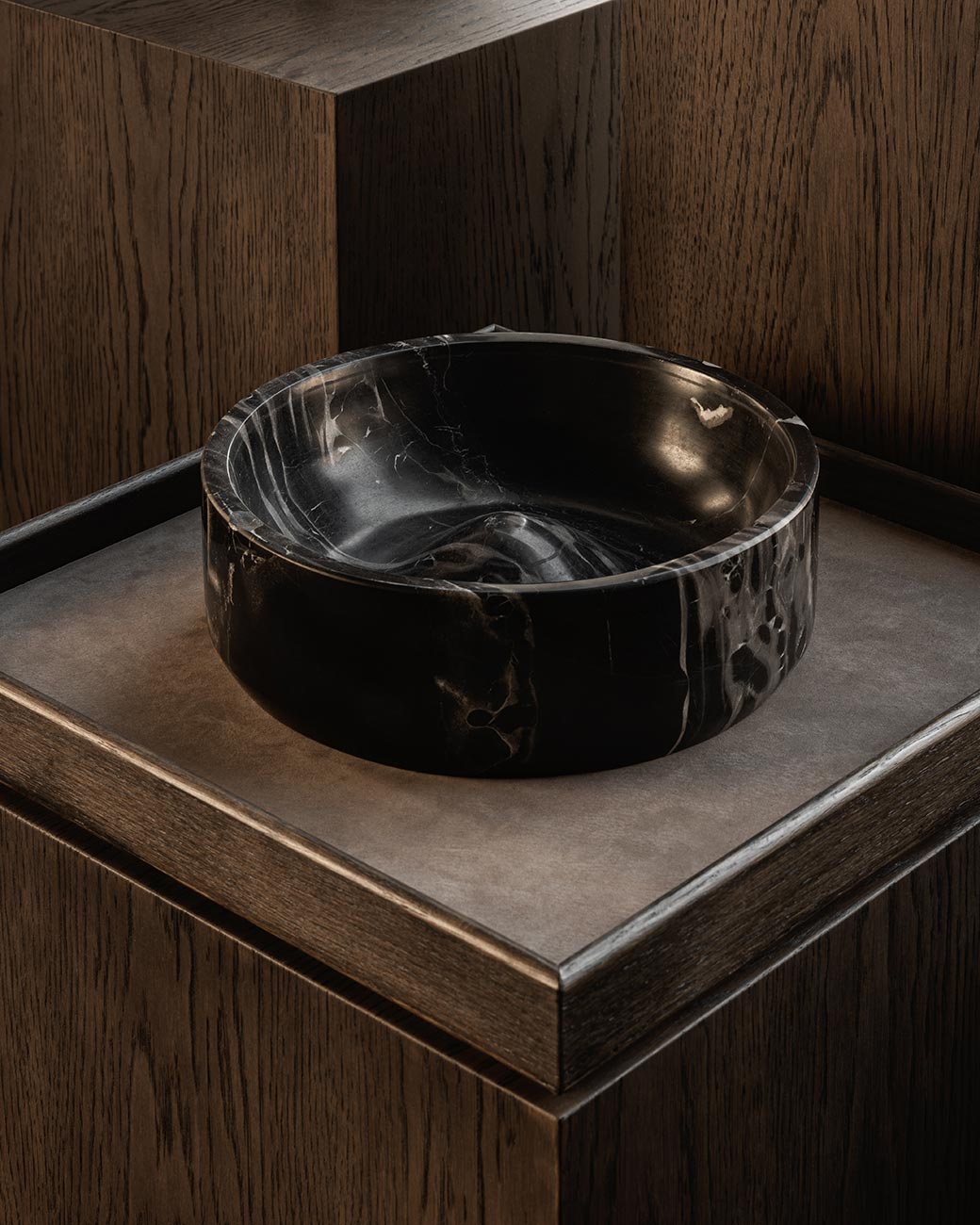 brandtcph-cirque-bowl-mountain-black_1tiff.jpg