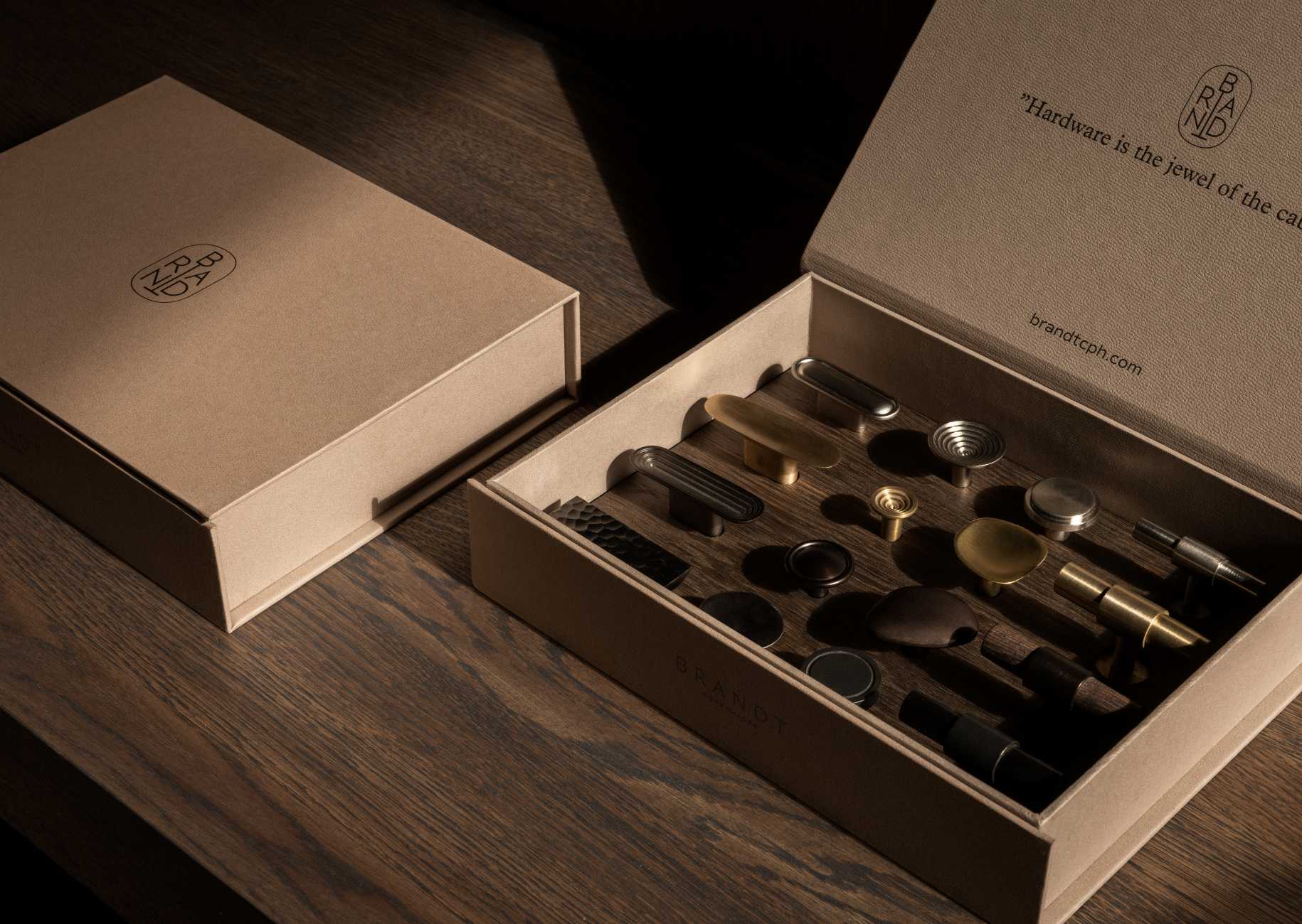 BRANDT display - JEWEL BOX