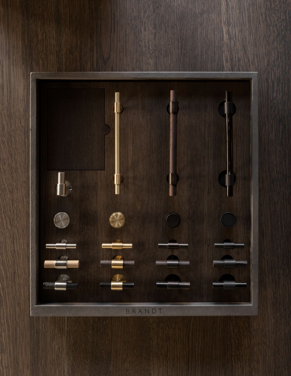 BRANDT display - SIGNATURE Tray