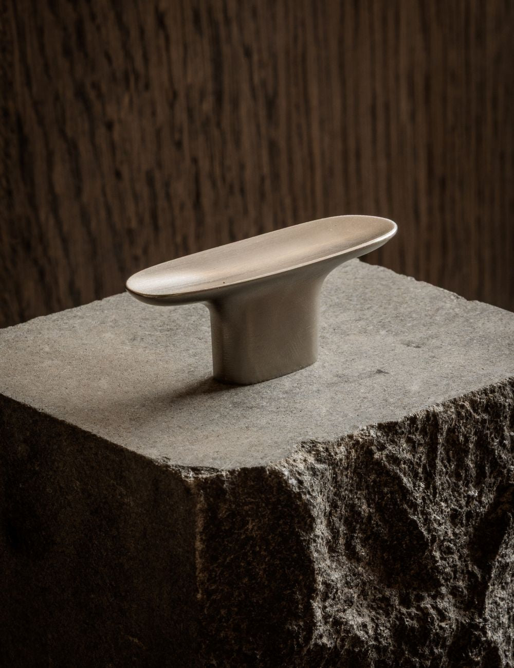 LEAF T-bar 65 mm in nickel by BRANDT Copenhagen and Norm architects. Kitchen handle in solid brass - ideal for kitchen drawers and cupboard fronts.