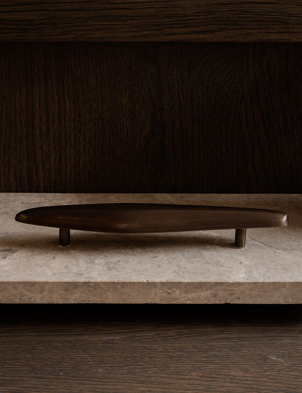 brandtcph-noble-pullbar-long-burnished-brass-patina_2_REMOVE_WHITE.jpg